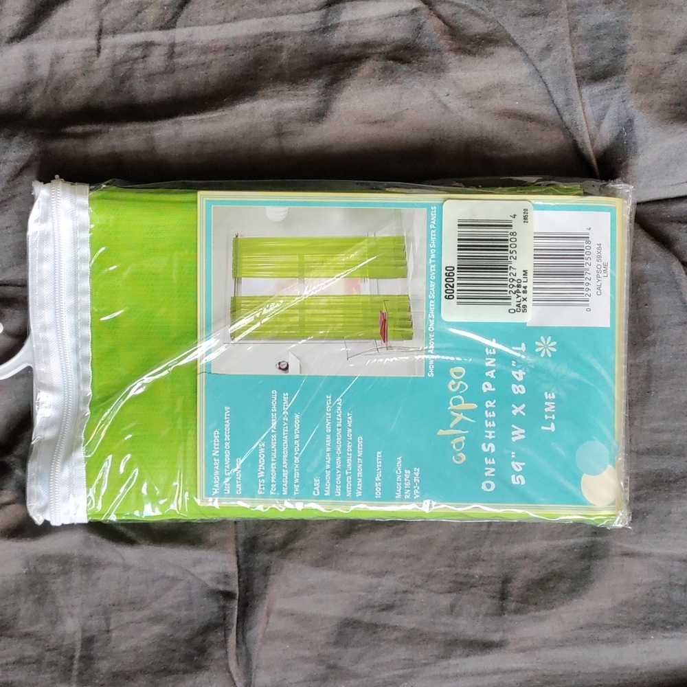 Curtains - Picture 2 of 3